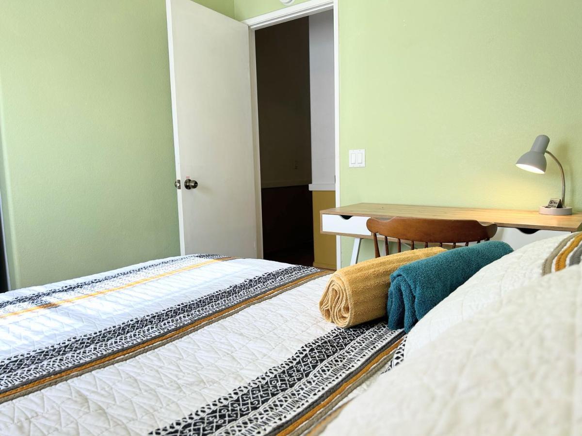 Festive Haven Room Hemet Luaran gambar