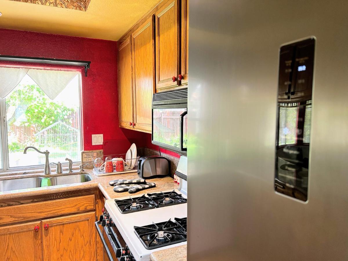 Festive Haven Room Hemet Luaran gambar